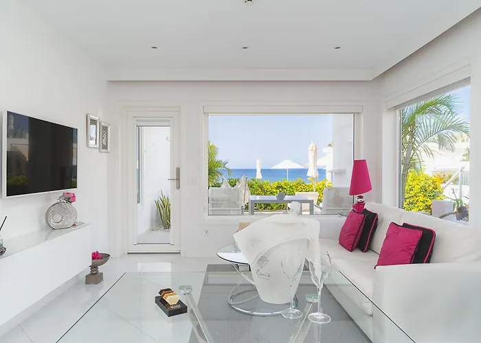 Lani's De Luxe - Adults Only 5* Puerto del Carmen (Lanzarote)