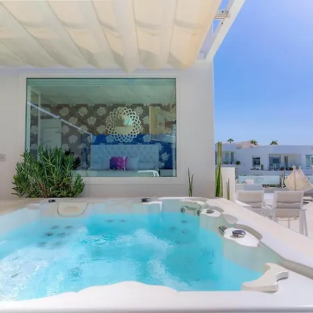 Lani's De Luxe - Adults Only 5* Пуэрто дель Кармен